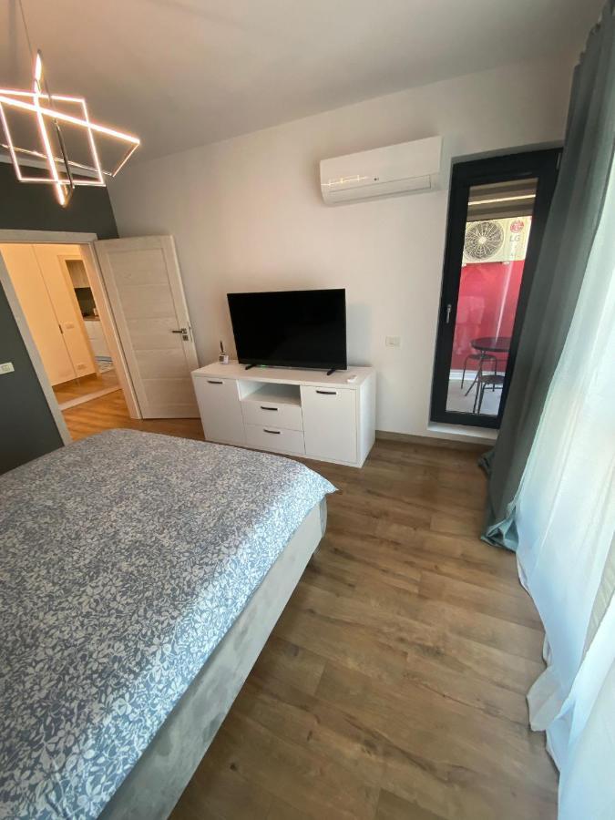 Plazza Studio Boekarest Buitenkant foto